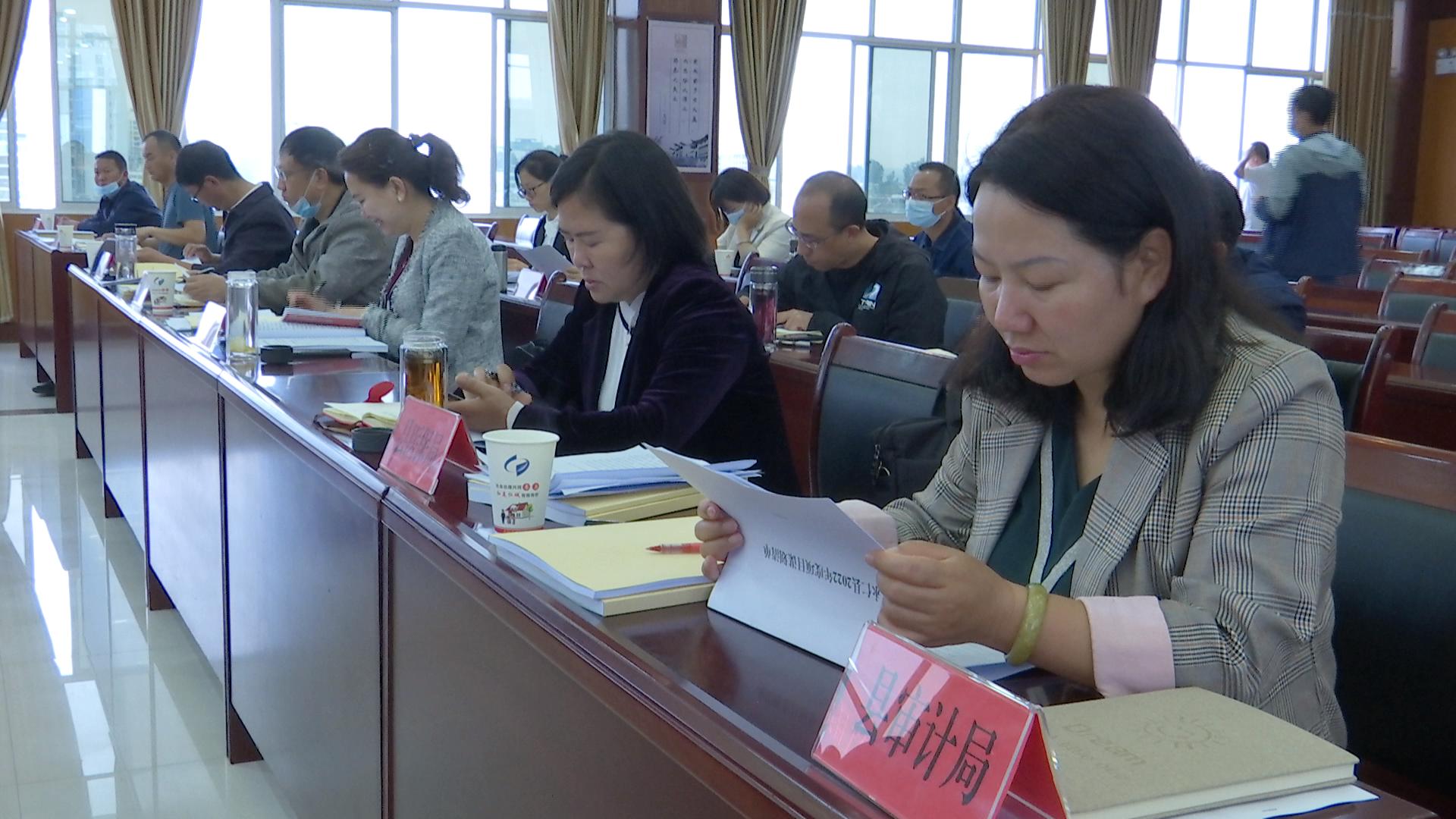 大比拼6.jpg
