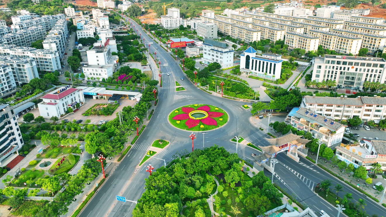 永仁县城航拍 (1).jpg 永仁县城航拍 (1).jpg