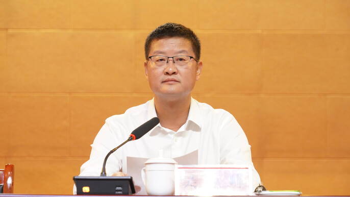 吴亚峰1.JPG